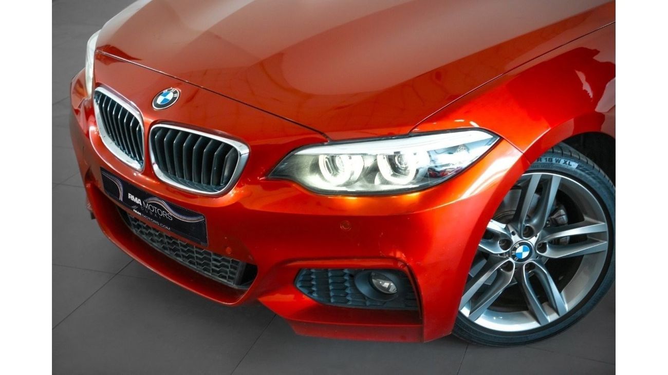 BMW 220i Std 2.0L Turbo