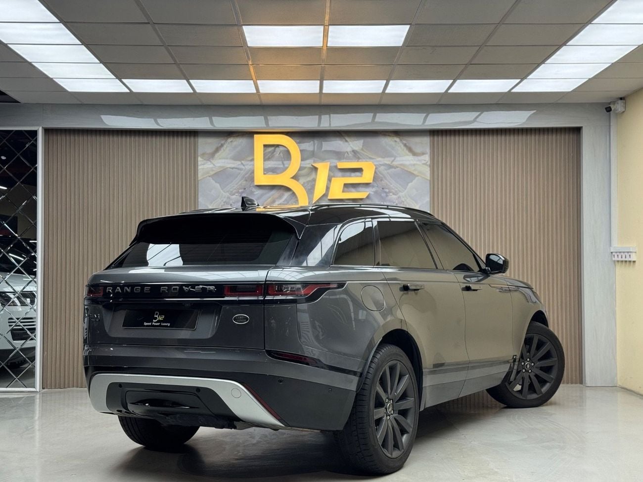 لاند روفر رينج روفر فيلار P380 R-Dynamic S 3.0L