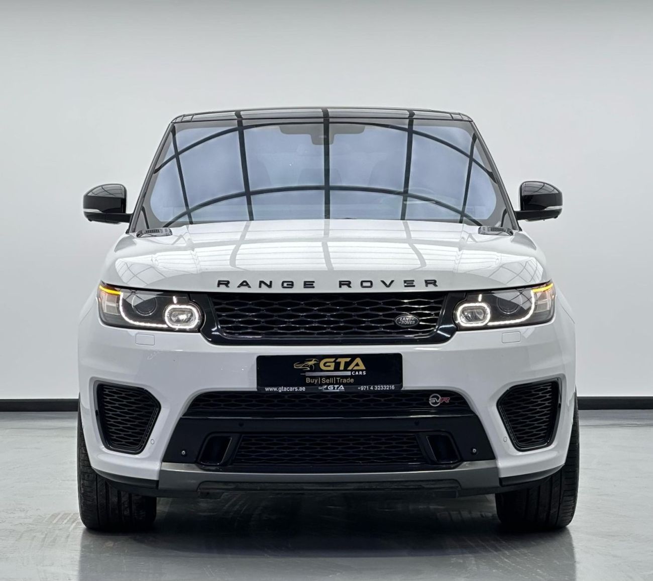 لاند روفر رينج روفر سبورت SVR 5.0L (550 HP) 2015 Range Rover SVR, Just Been Serviced, Excellent Condition, GCC