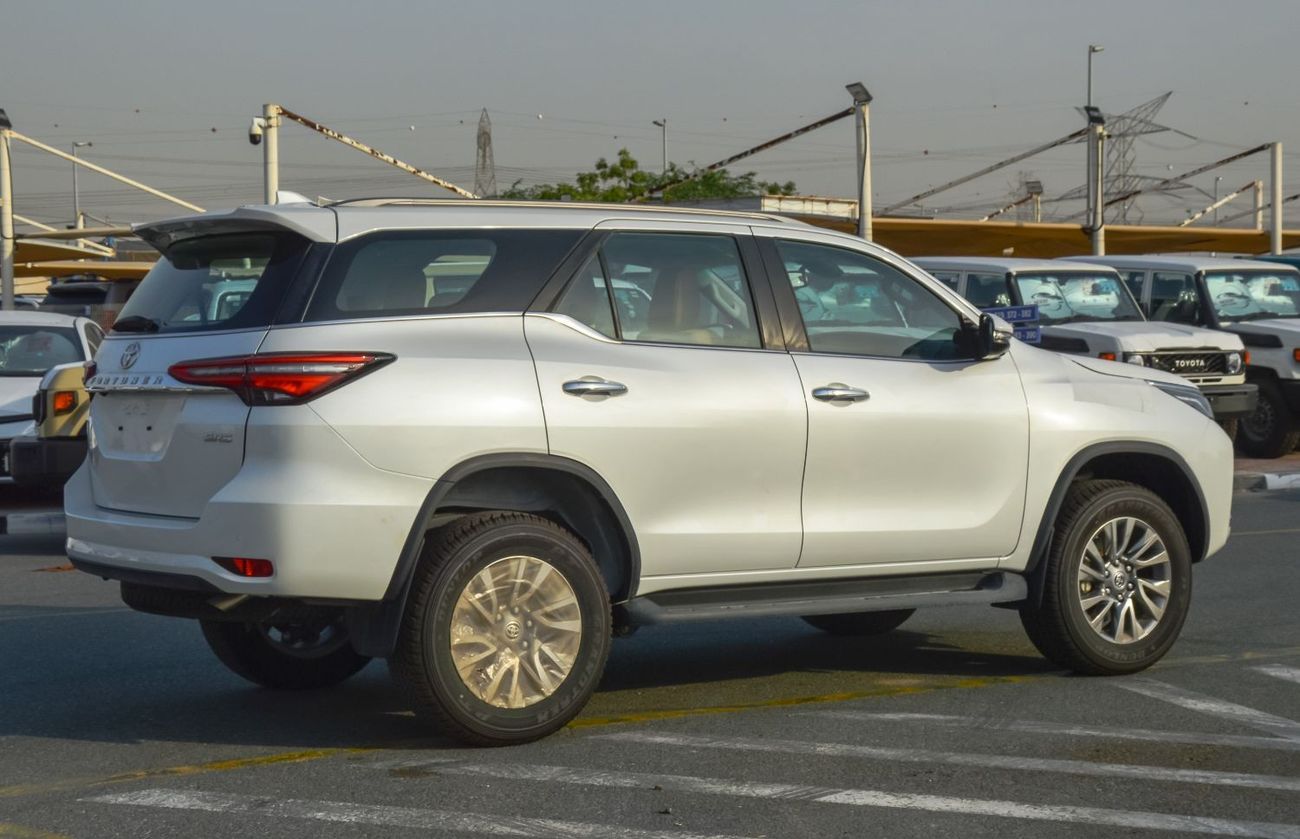 Toyota Fortuner TOYOTA FORTUNER 2.8L 4WD DIESEL SUV 2023