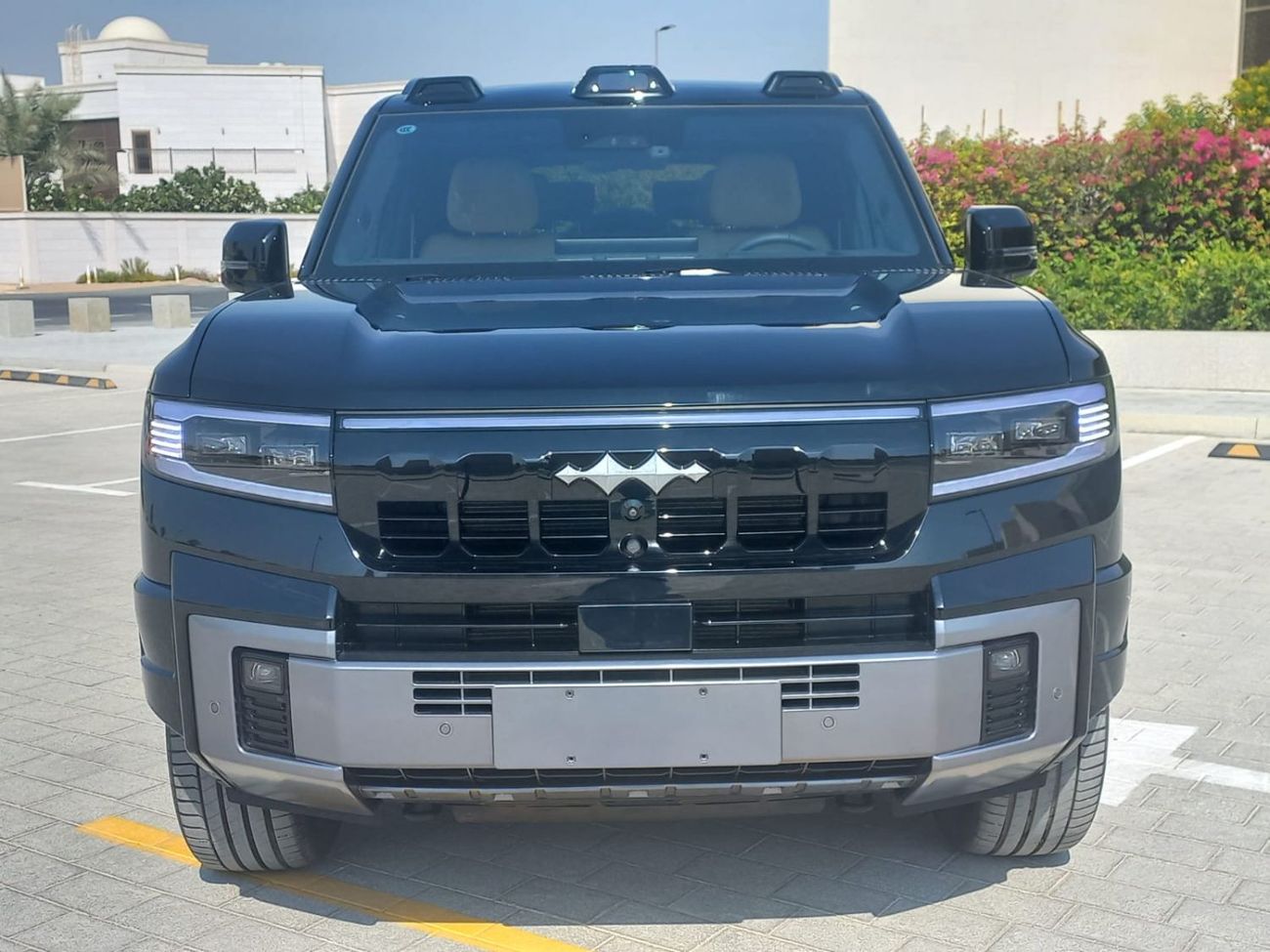 BYD Leopard 8 Smart and Brave Flagship Edition (6 Seats)