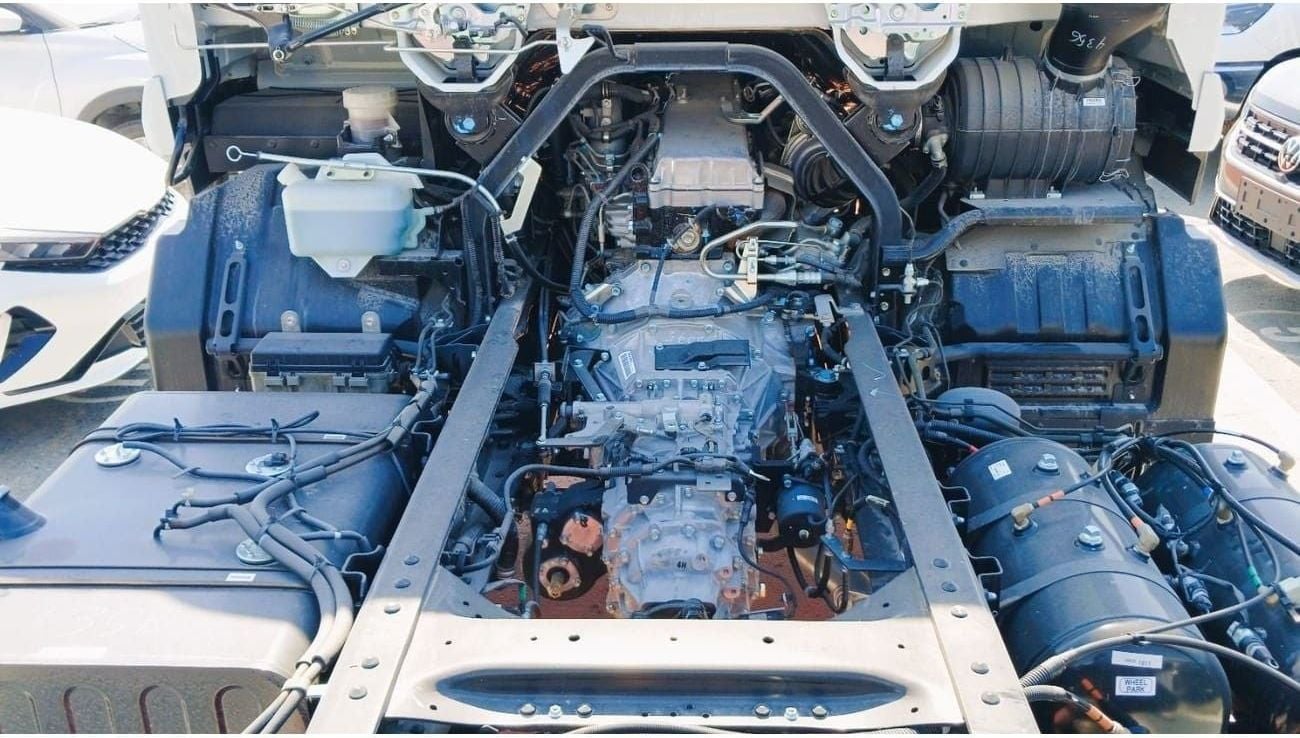 إيسوزو FVR 18 TON 4x2 Chassis 2024YM