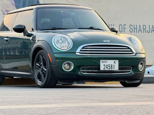 Mini Cooper Std In excellent condition and requires no expenses