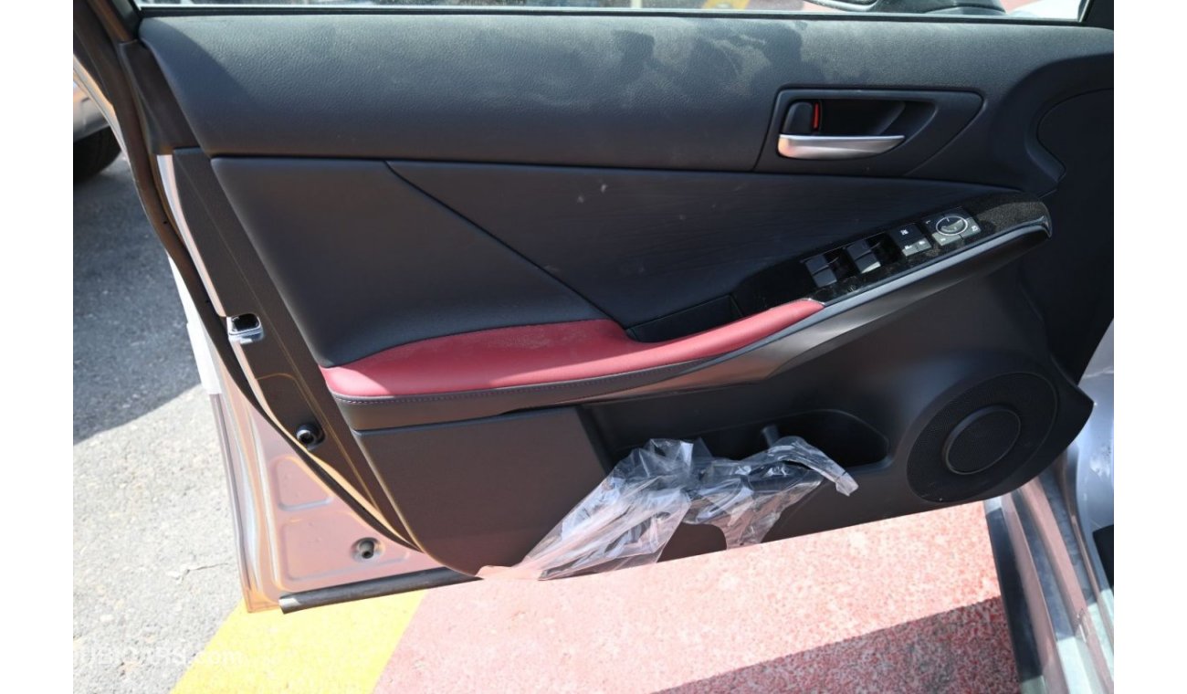 New Lexus IS300 2.0L Petrol, Sedan, RWD, 4 Doors, Front Electric Seats
