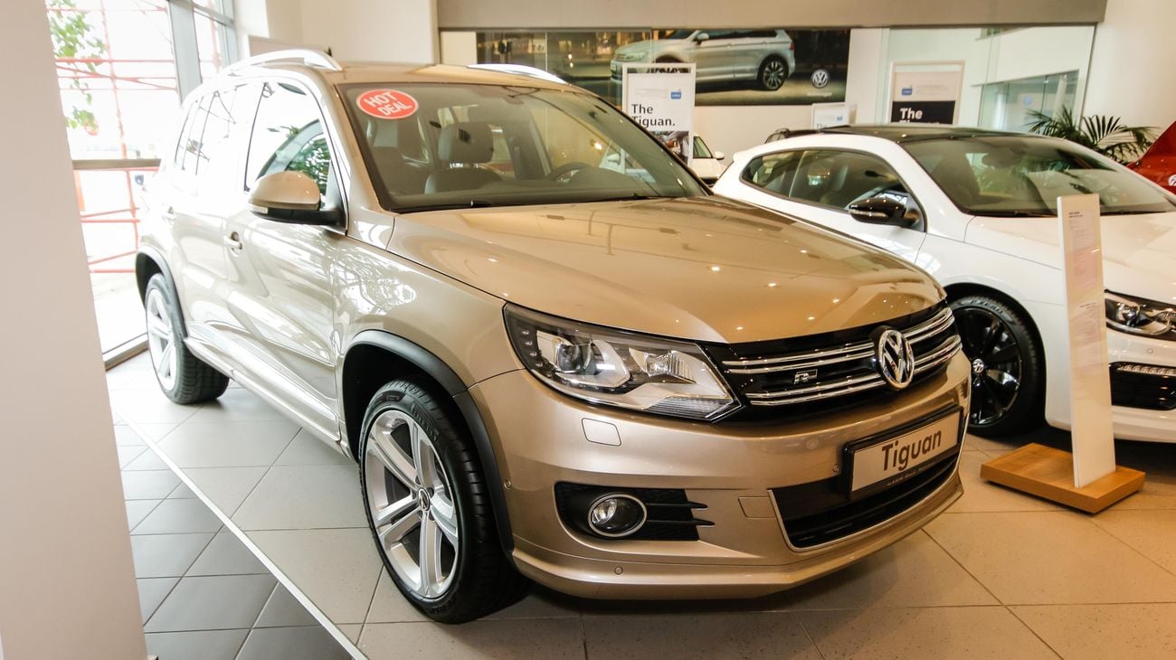 فولكس واجن تيجوان R Line  2.0 TSI 4MOTION