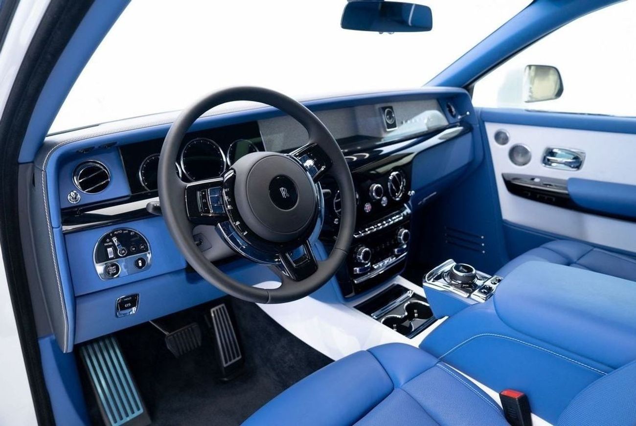 Rolls-Royce Phantom EWB 6.8L