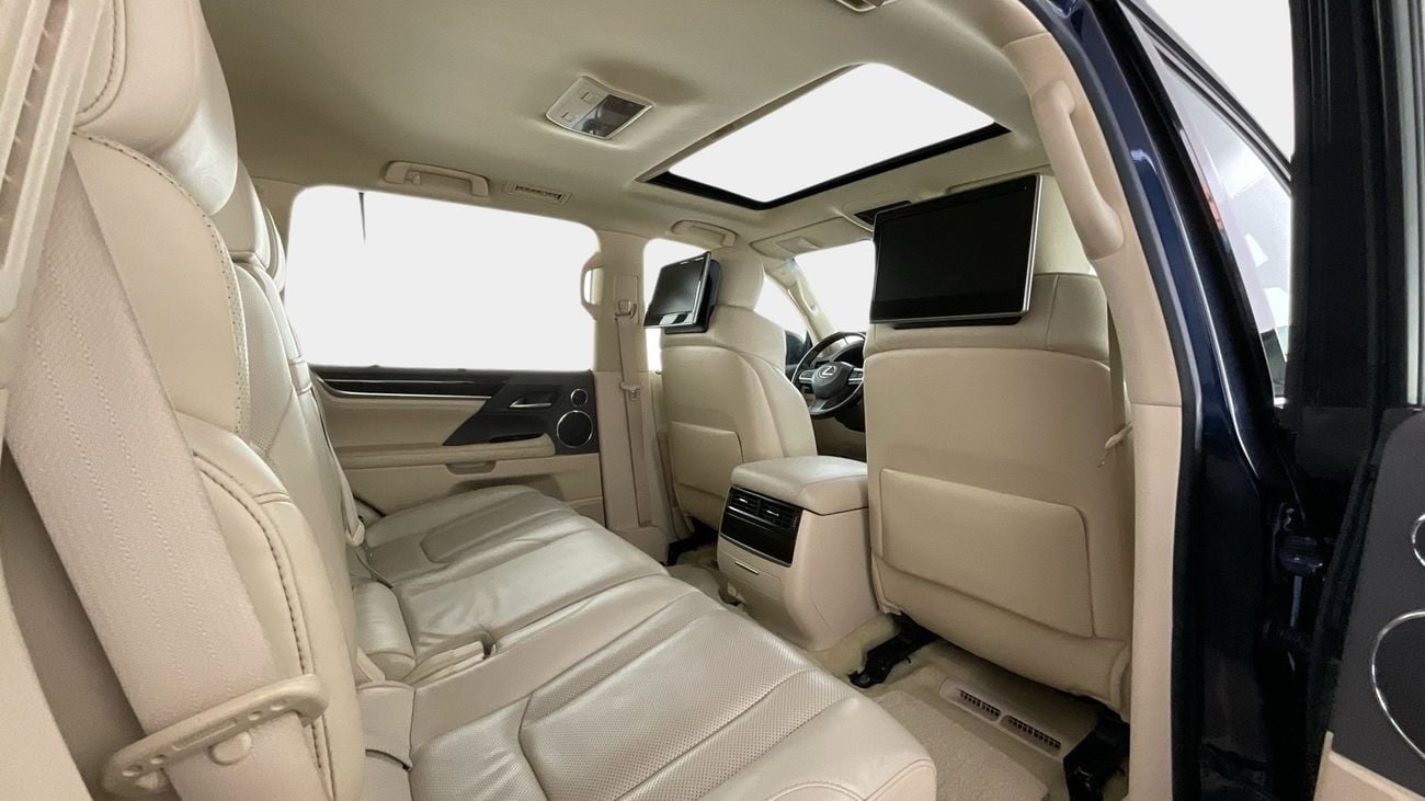 Lexus LX 570 Signature | upto AED 20,000 Ramadan Discount | Guaranteed Warranty | 0 Down Payment