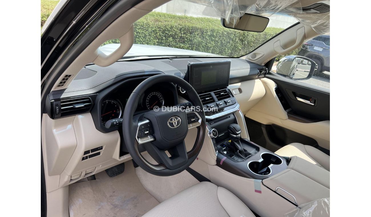 Toyota Land Cruiser 2023 Model Toyota Land Cruiser LC300 vx L2 3.5L V6 Twin Turbo Petrol A/T 4WD