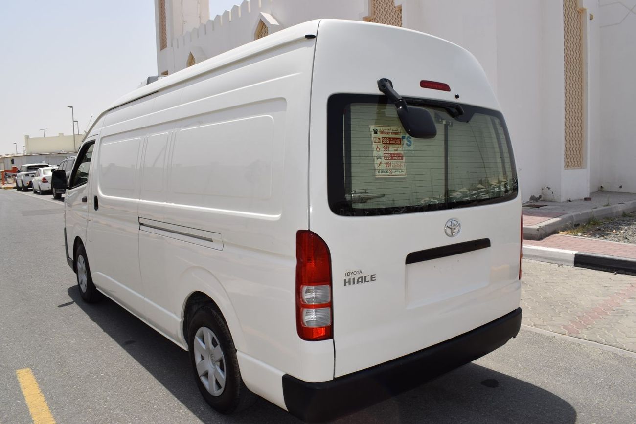 Toyota Hiace GLS - High Roof Toyota Hiace Highroof Freezer 2.7L, model:2020. Excellent condition