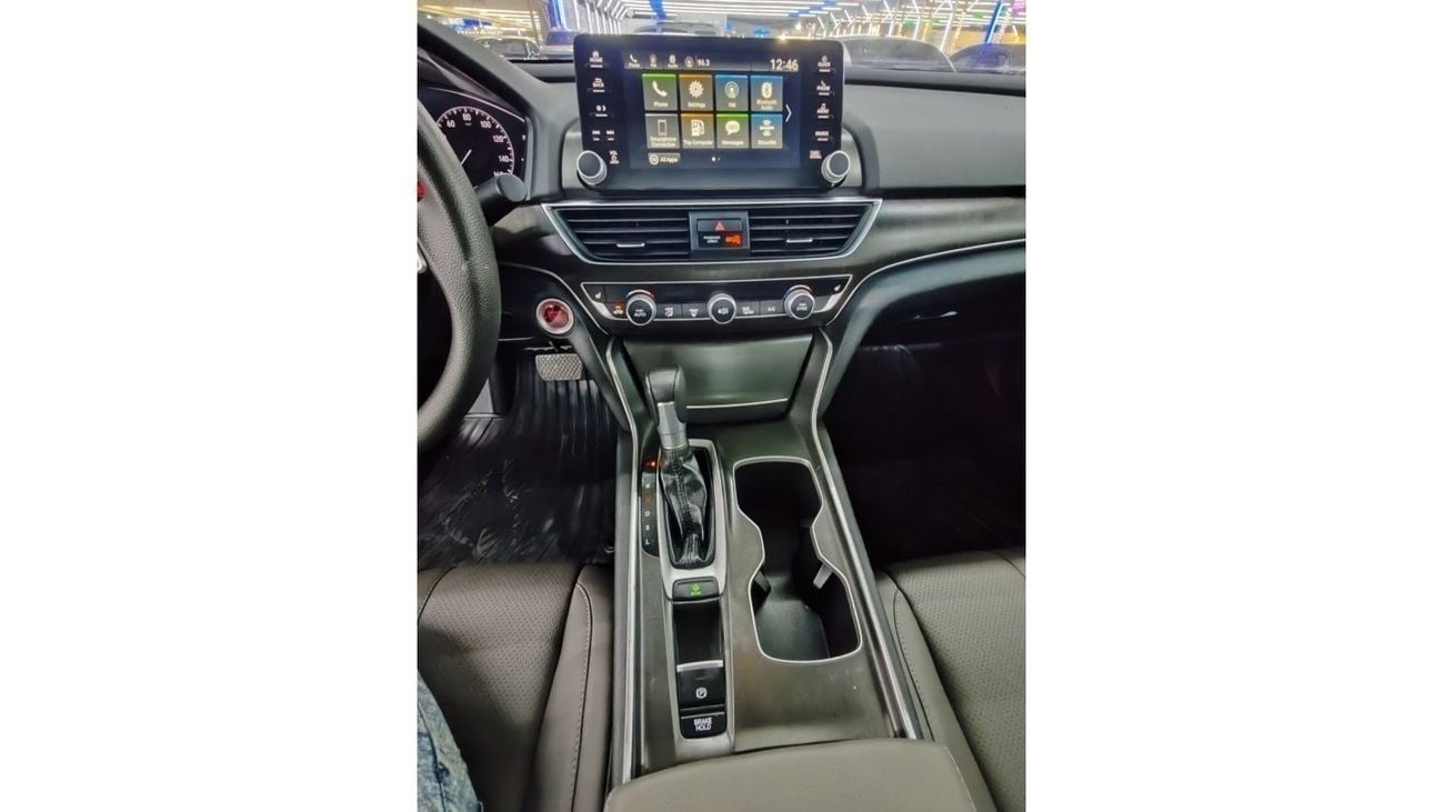 هوندا أكورد سبورت Warranty one year