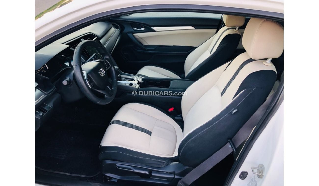 هوندا سيفيك كوبيه موديل 2018 حاله ممتازه جدا من الداخل والخارج كاميرا خلفيه ومدخل اسطوانات وبلوتوث و نفيجشن وراد