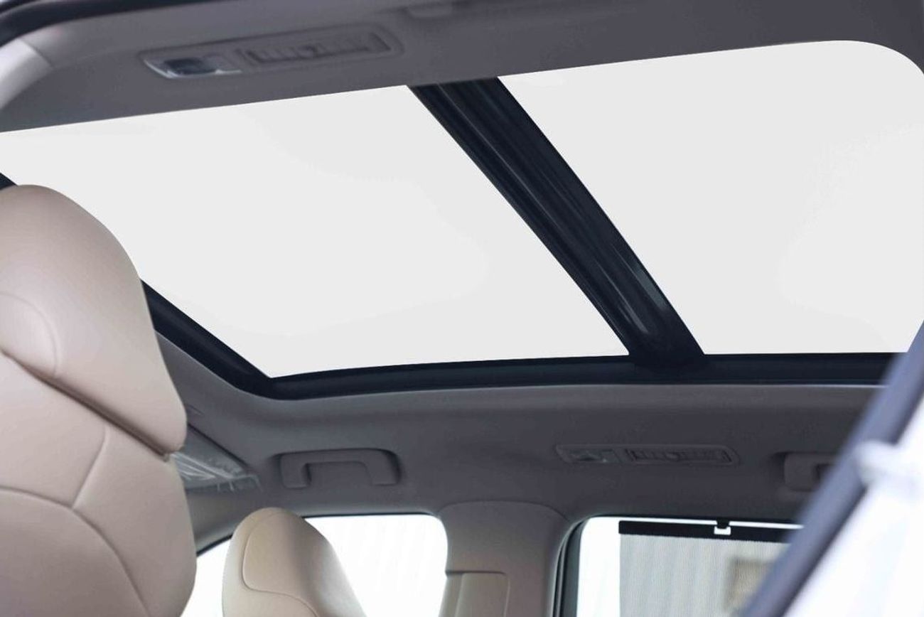 Toyota Highlander 2024 TOYOTA HIGHLANDER 2.5 VXR Hybrid - WHITE inside BEIGE | Export Only