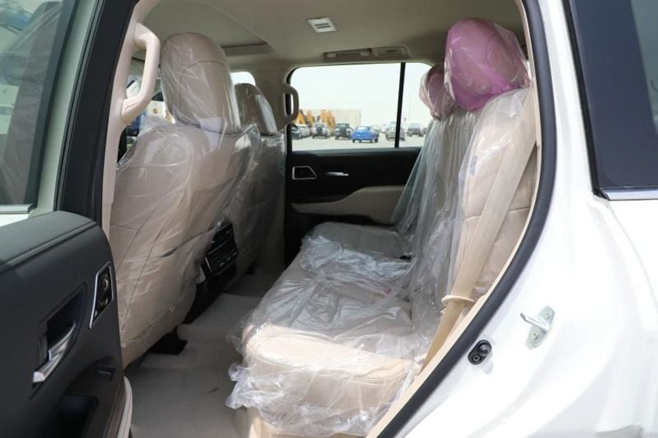 Toyota Land Cruiser 2026 Toyota Land Cruiser 300 VX 4.0 AT Petrol (White-Beige)