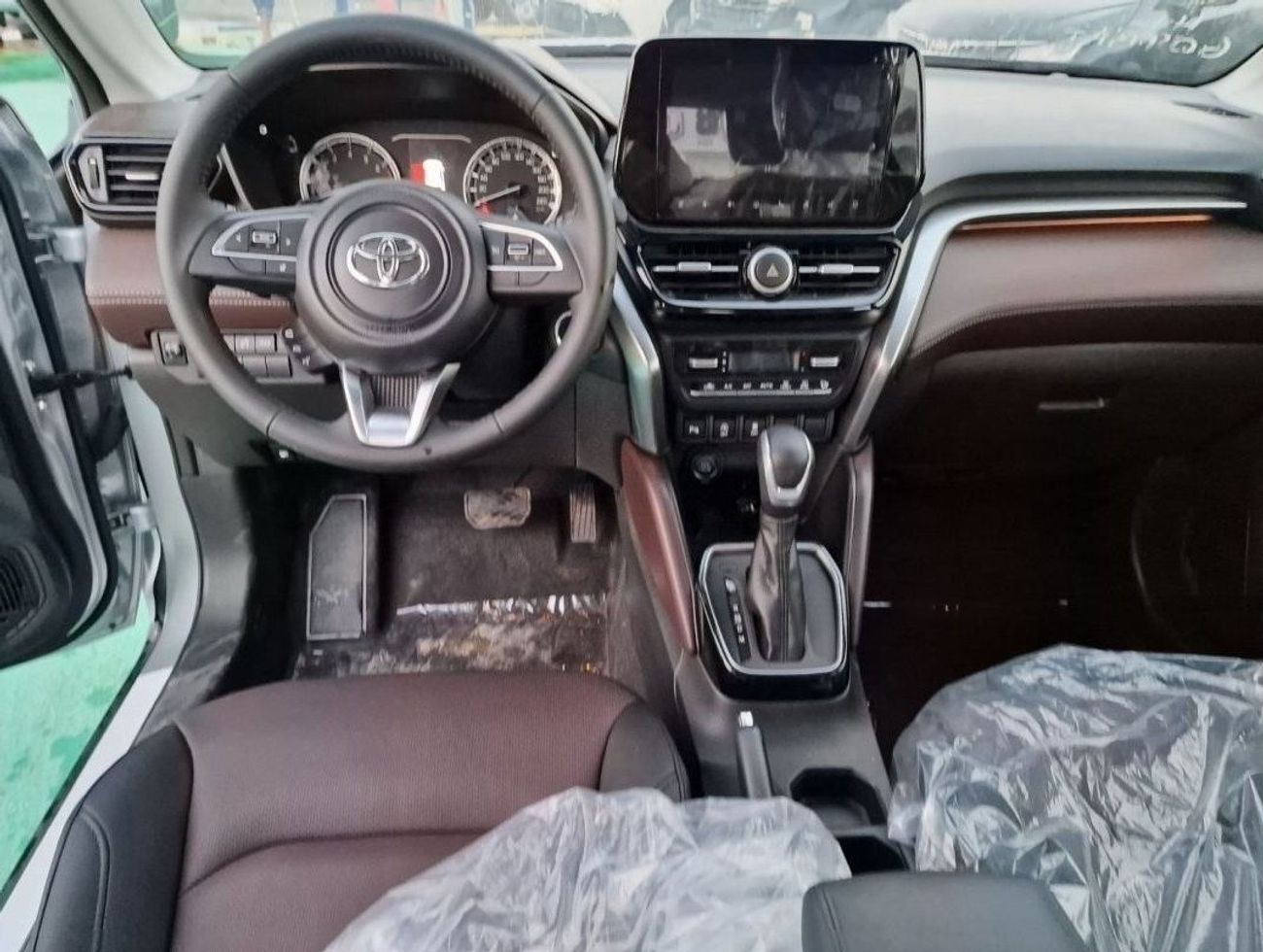 Toyota Urban Cruiser NEW 2024 TOYOTA URBAN CRUISER 1.5L 360 Camera , Automatic , petrol , ABS , Cruise Control