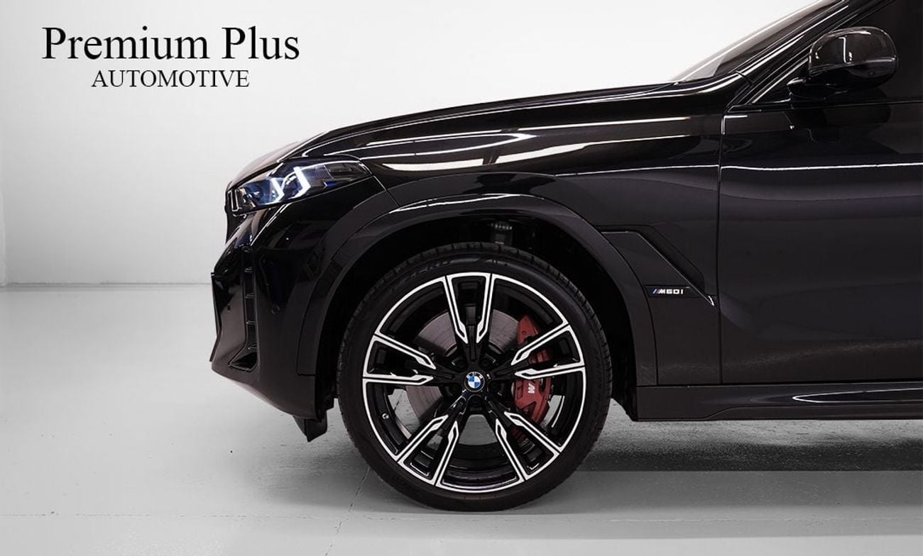 بي أم دبليو X6 2025 BMW X6 M60i xDrive, 2030 BMW Warranty + Service Pack, Fully Loaded, Very Low Kms, GCC