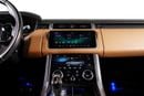 Land Rover Range Rover Sport HSE DYNAMIC GCC-Land Rover FSH-low mileage-Two Tone Interior-Just Been serviced