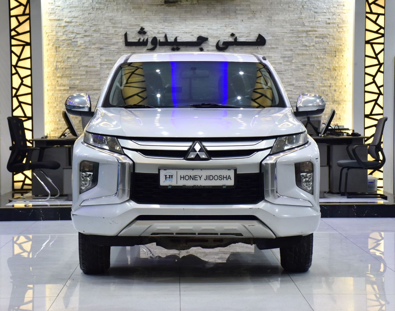 ميتسوبيشي L200 EXCELLENT DEAL for our Mitsubishi L200 4x4 ( 2020 Model ) in White Color GCC Specs