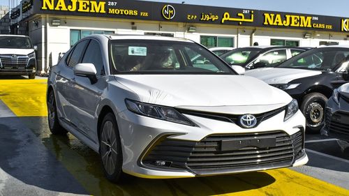 Toyota Camry GLE 2.5L Hybrid