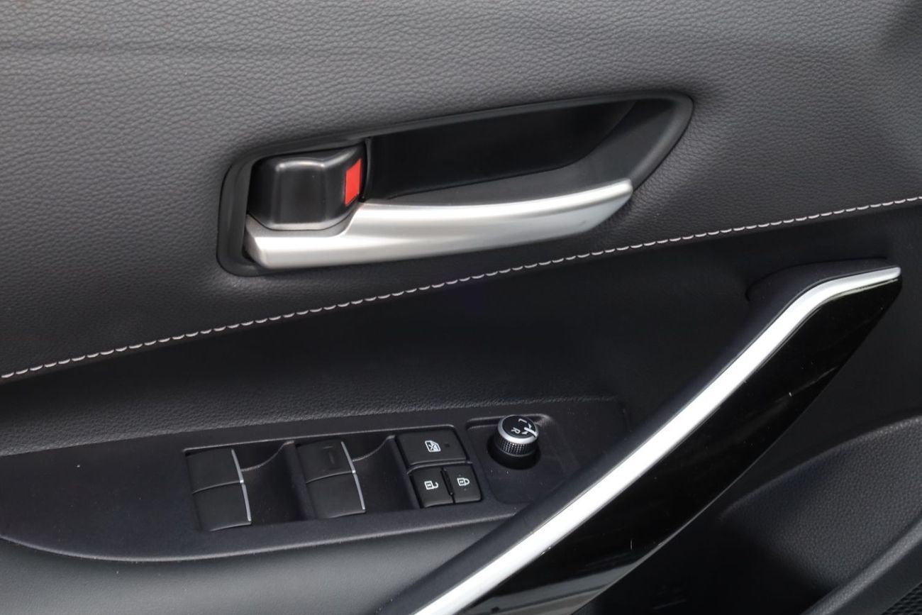 Toyota Corolla TOYOTA_COROLLA_2025_1.8L_HYBRID_FULL_OPTIONS