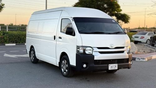 Toyota Hiace PANEL VAN | RHD | 3.0 DIESEL ENGINE | 2WD