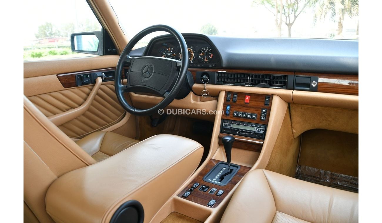 Mercedes-Benz 300 SE