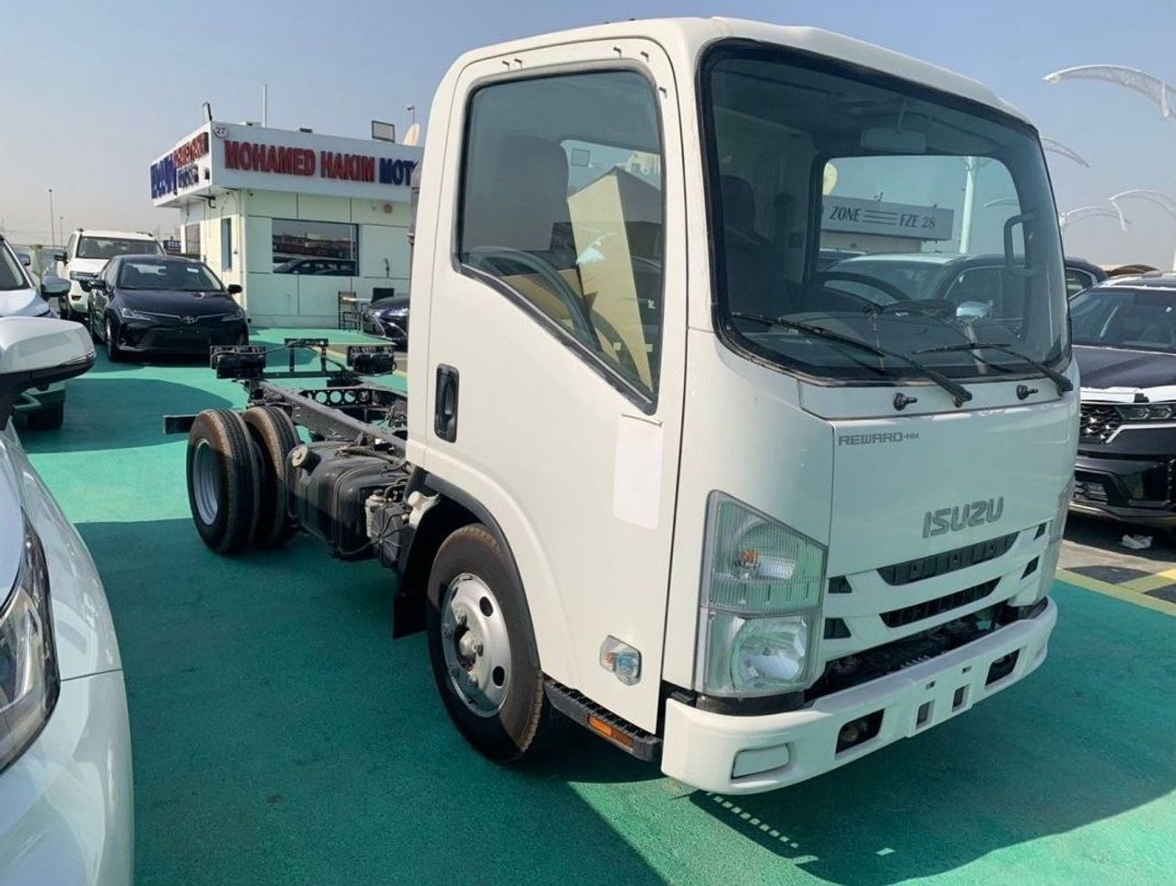 Isuzu NMR 2025 ISUZU NMR 3 tons Diesel Manual zero km