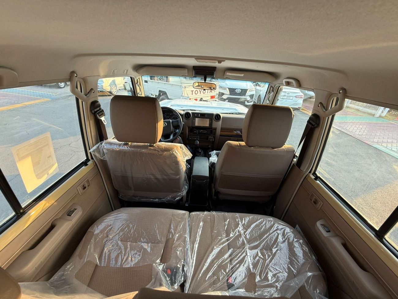 Toyota Land Cruiser 70 TOYOTA LC76 HARDTOP 5 DOORS 4.0L PETROL V6 MID OPTION M/T 2025 MODEL