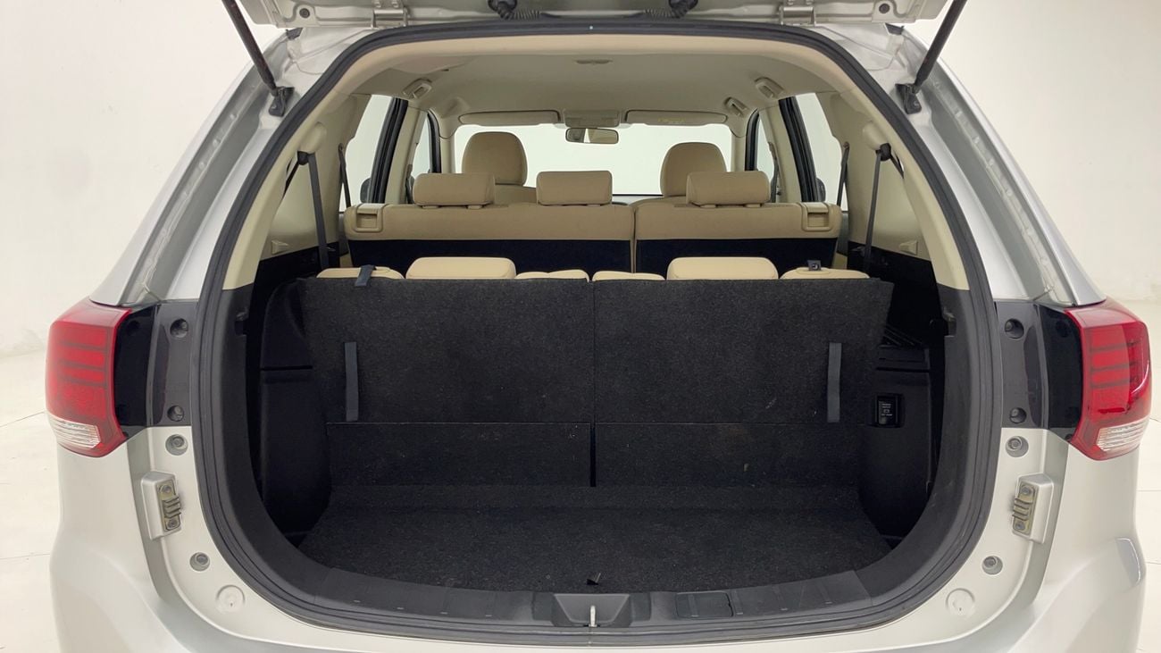 Mitsubishi Outlander GLX LOWLINE 2.4 | Zero Down Payment | Home Test Drive