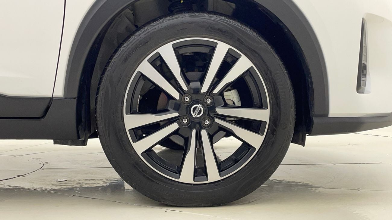 Nissan Kicks SV 1.6 | Zero Down Payment | Home Test Drive