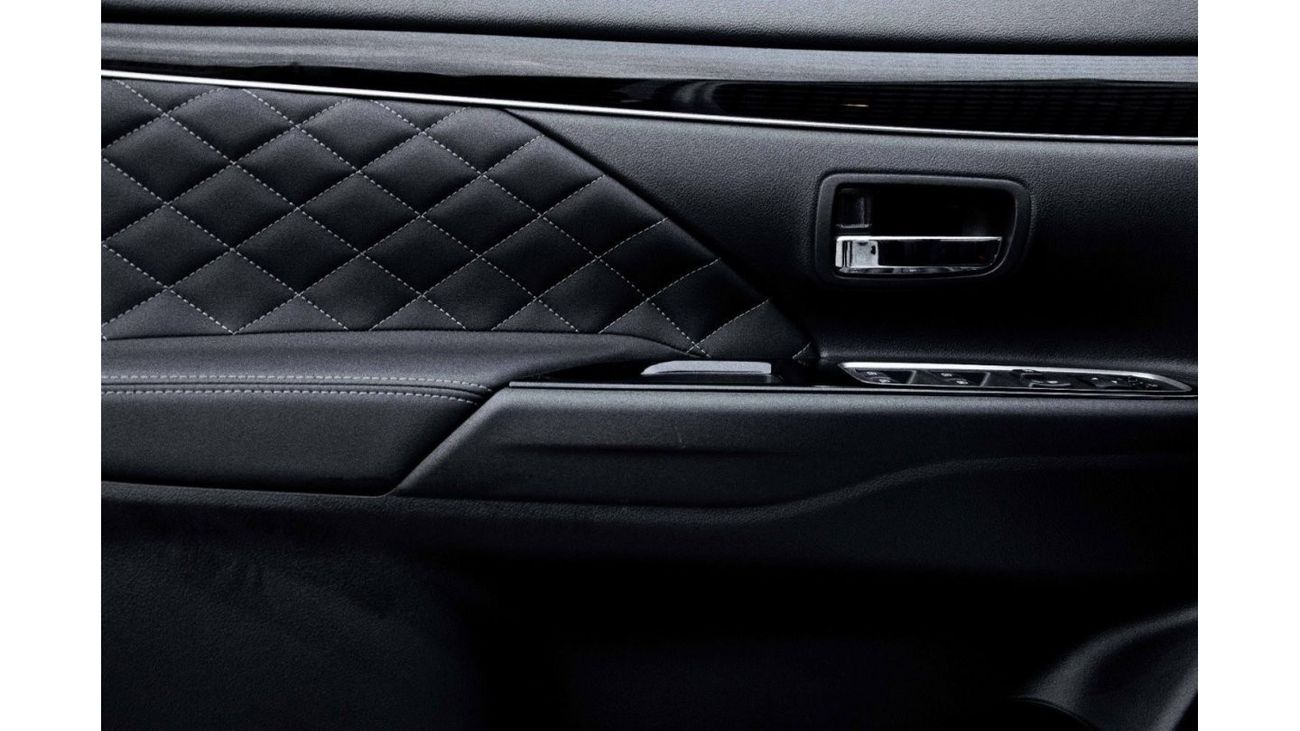 Mitsubishi Outlander Enjoy Black Edition | 1,684 P.M  | 0% Downpayment | Brand New!