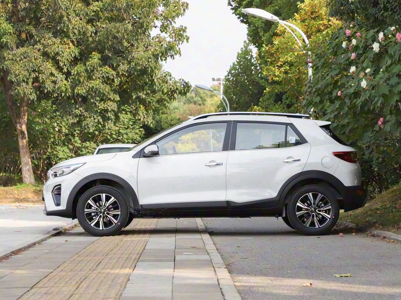 Kia KX1 Kia kx1 / 2025/ 0km /chinese / white