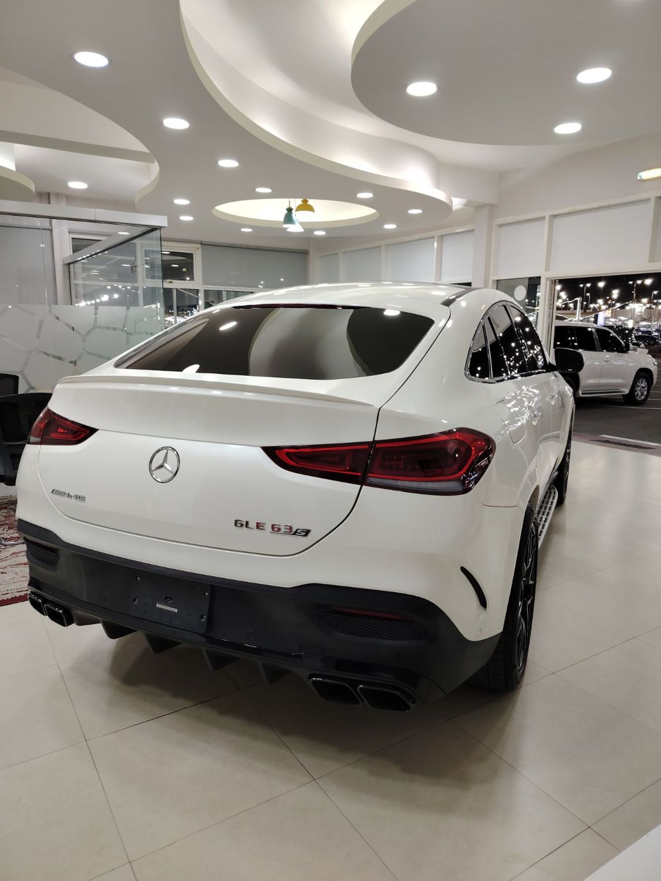 مرسيدس بنز GLE 63 S AMG Premium + 4.0L