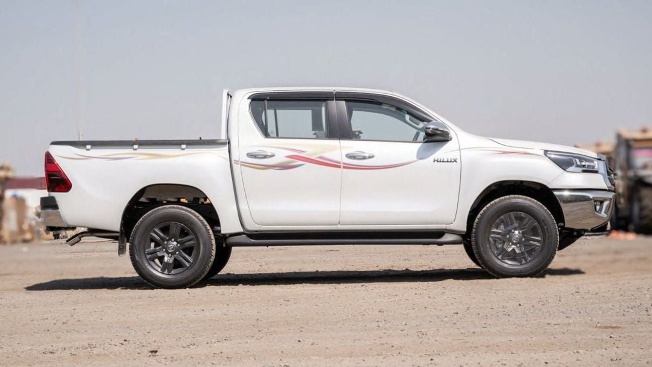 تويوتا هيلوكس GL SR 2.7L