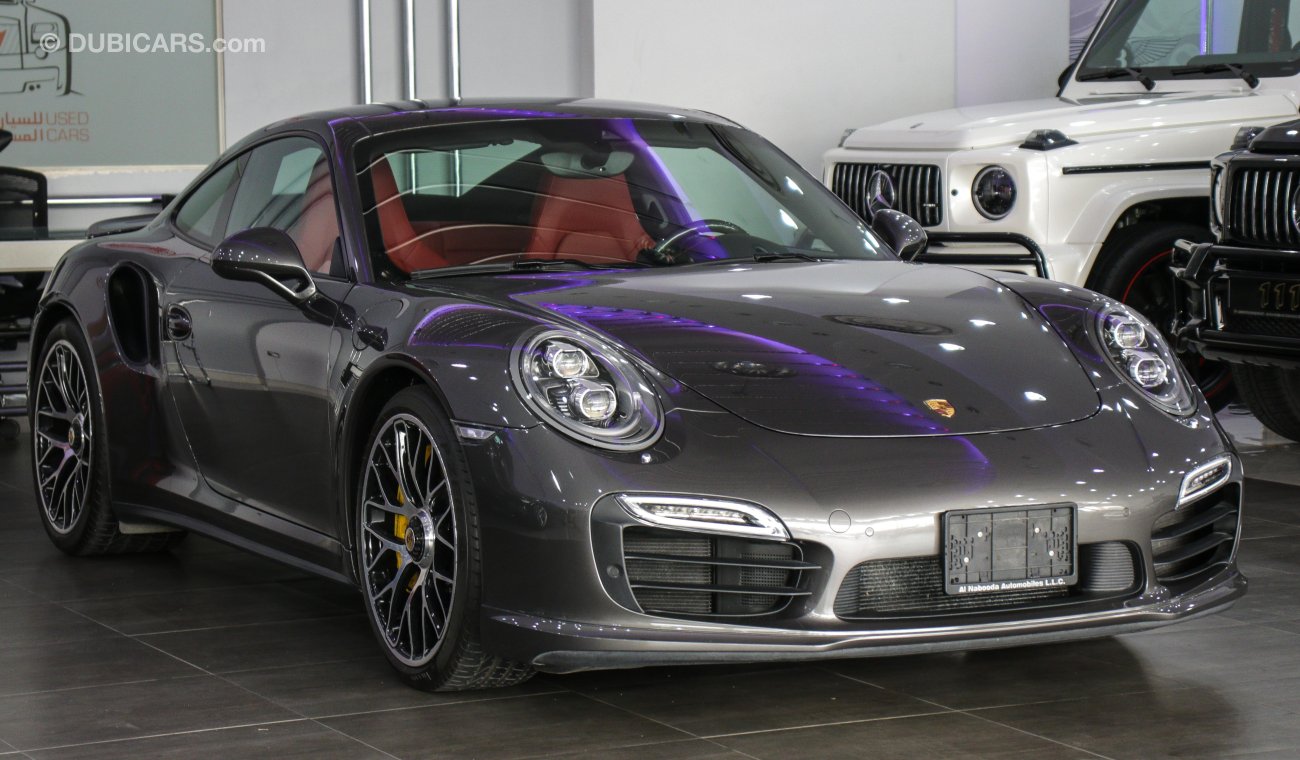 Porsche 911 Turbo S / GCC Specs