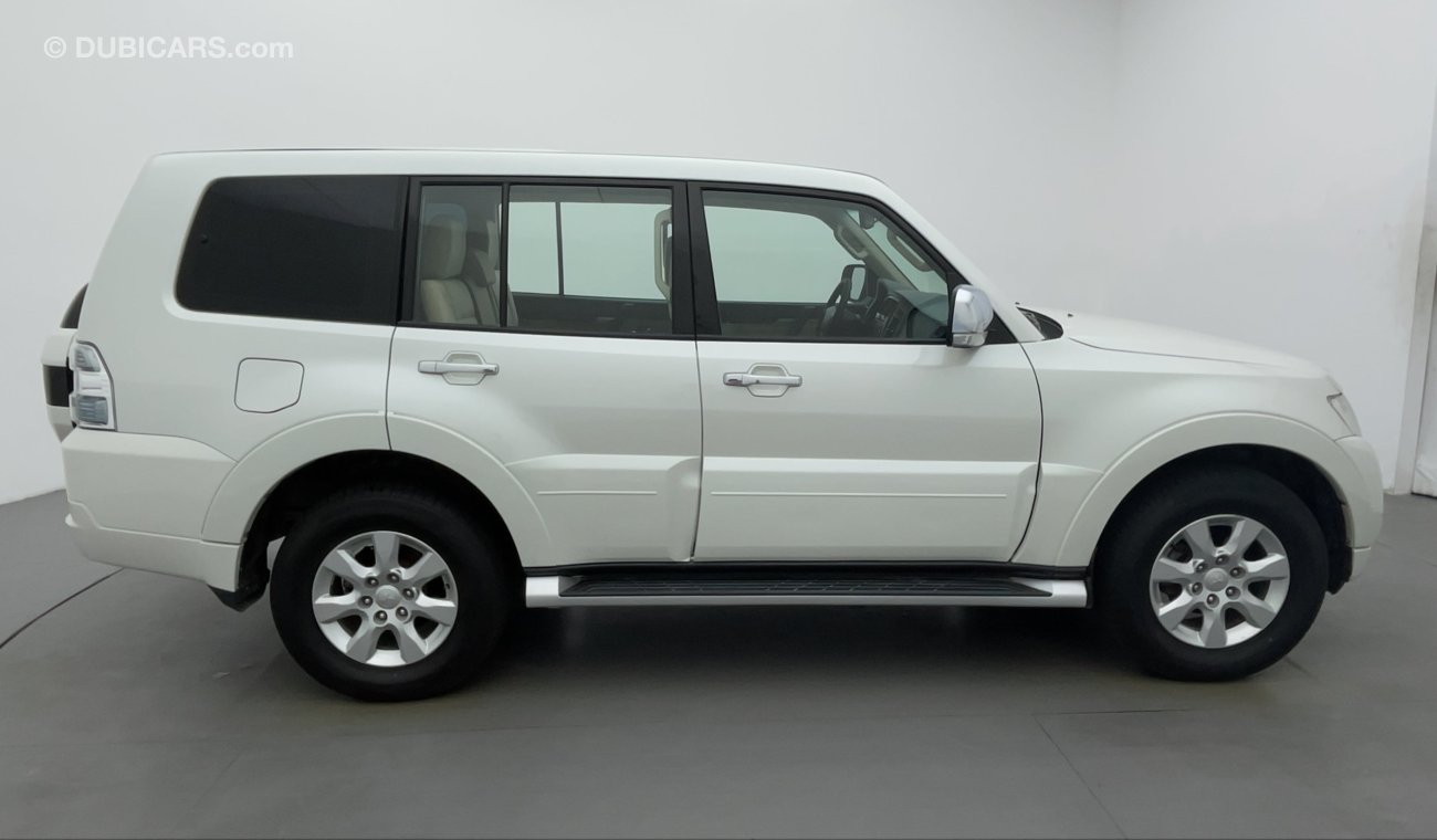 Mitsubishi Pajero GLS BASE 3.5 | Under Warranty | Inspected on 150+ parameters