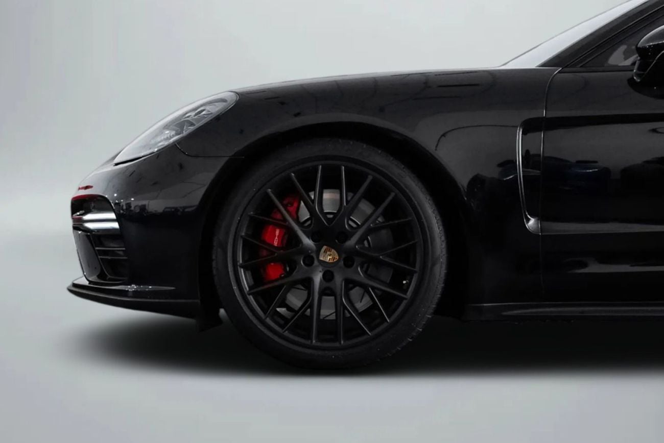 Porsche Panamera Turbo Sport Turismo 4.0L AWD