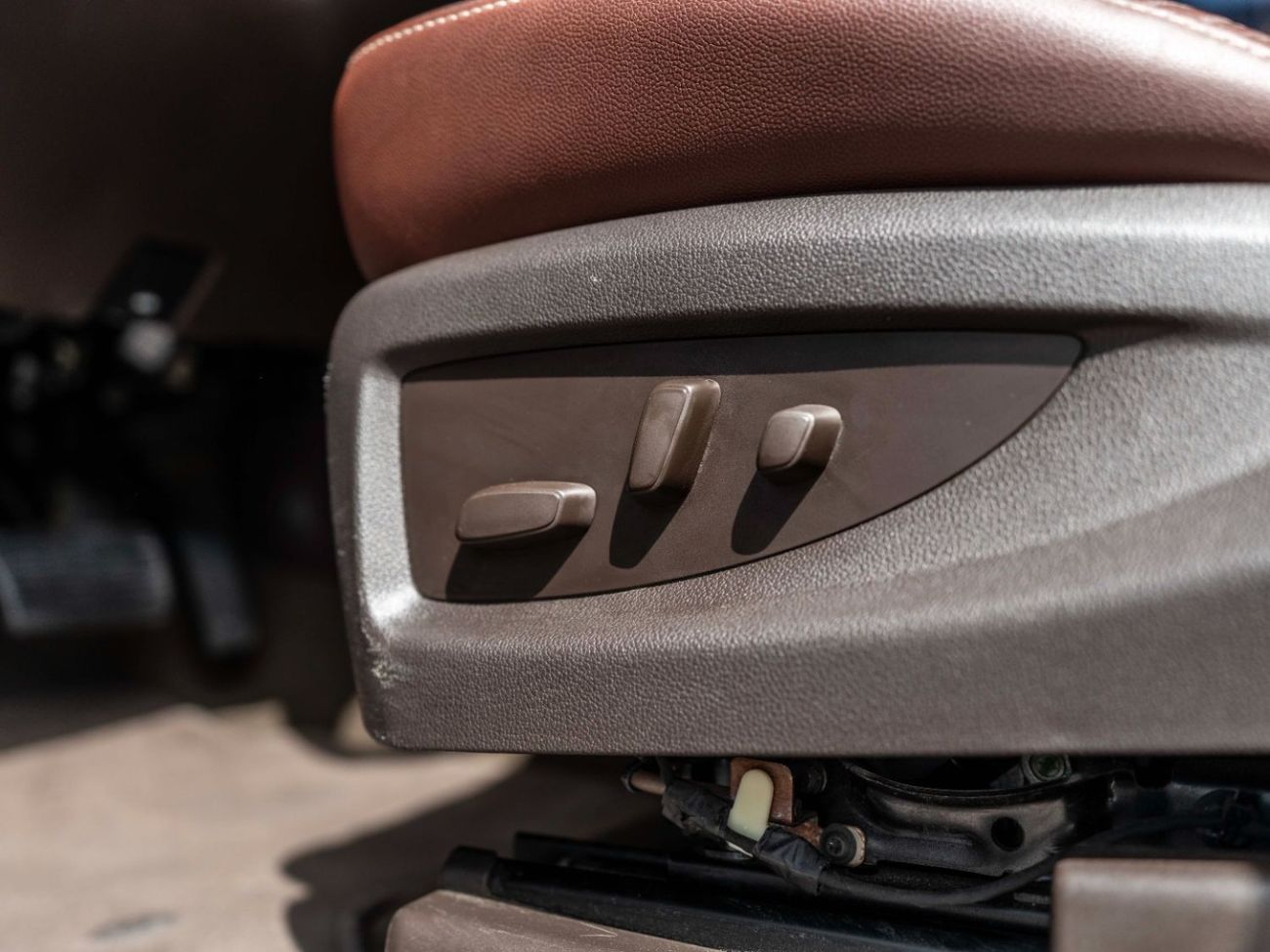 شيفروليه تاهو Premier 5.3L RWD