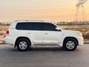 Toyota Land Cruiser Left hand drive ,4.0 liter .V6 ,white ,Color 2011 Model ,only for export available