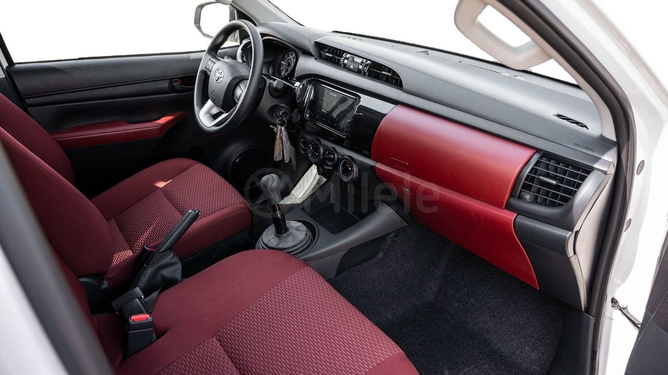 Toyota Hilux DLX