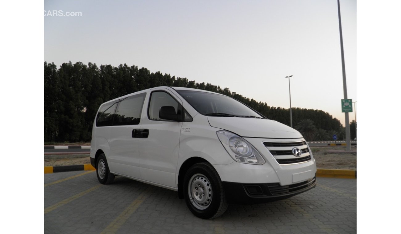 Hyundai H-1 2016 12 seats Ref#774