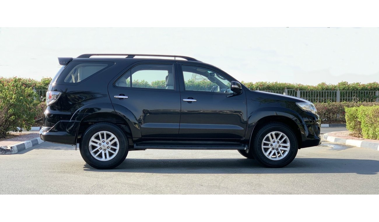 Toyota Fortuner SR5 V6 - 2014 - FULL OPTION - TRD KIT - EXCELLENT CONDITION - BANK FINANCE AVAILABLE