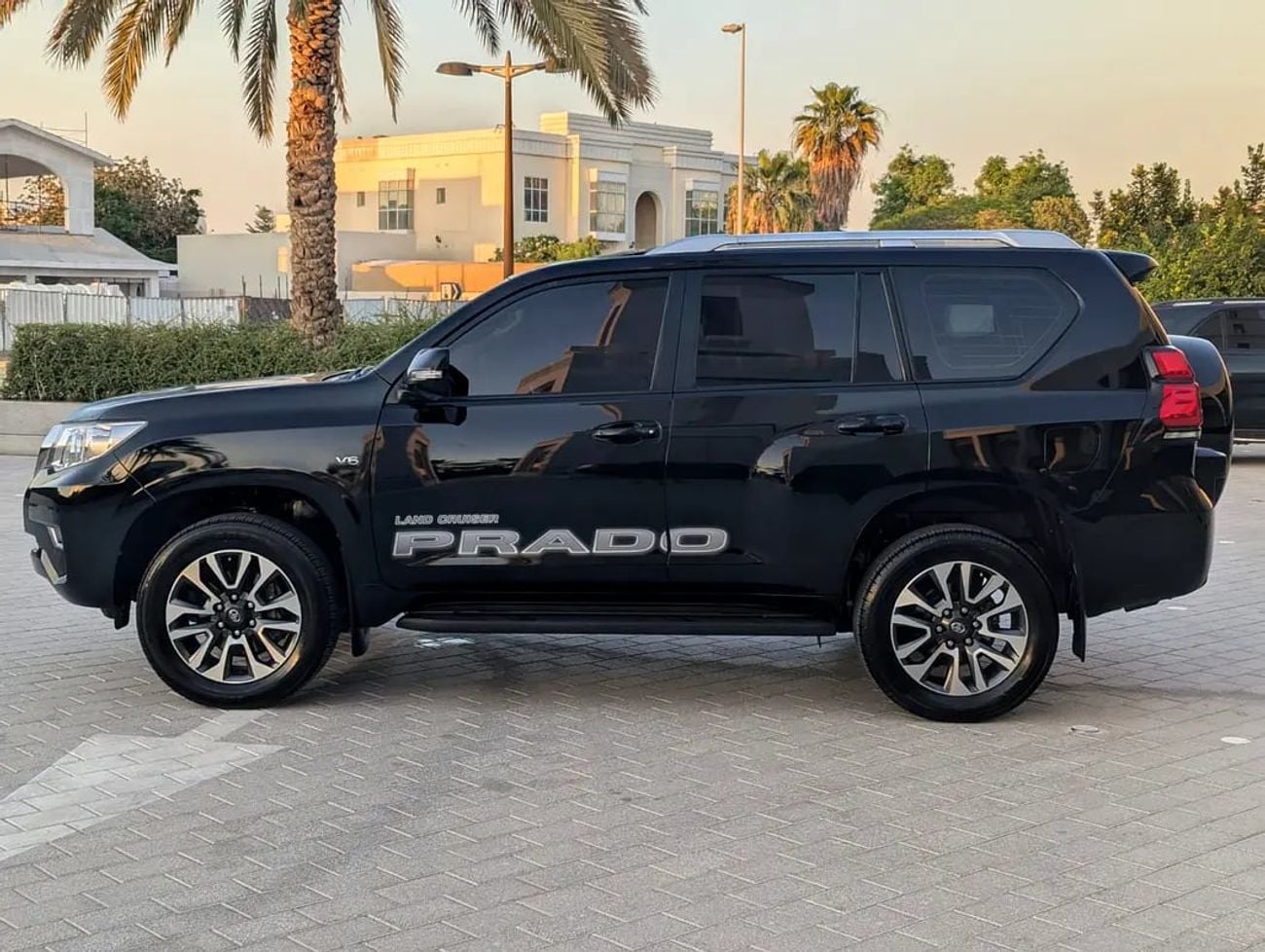تويوتا برادو TX-L