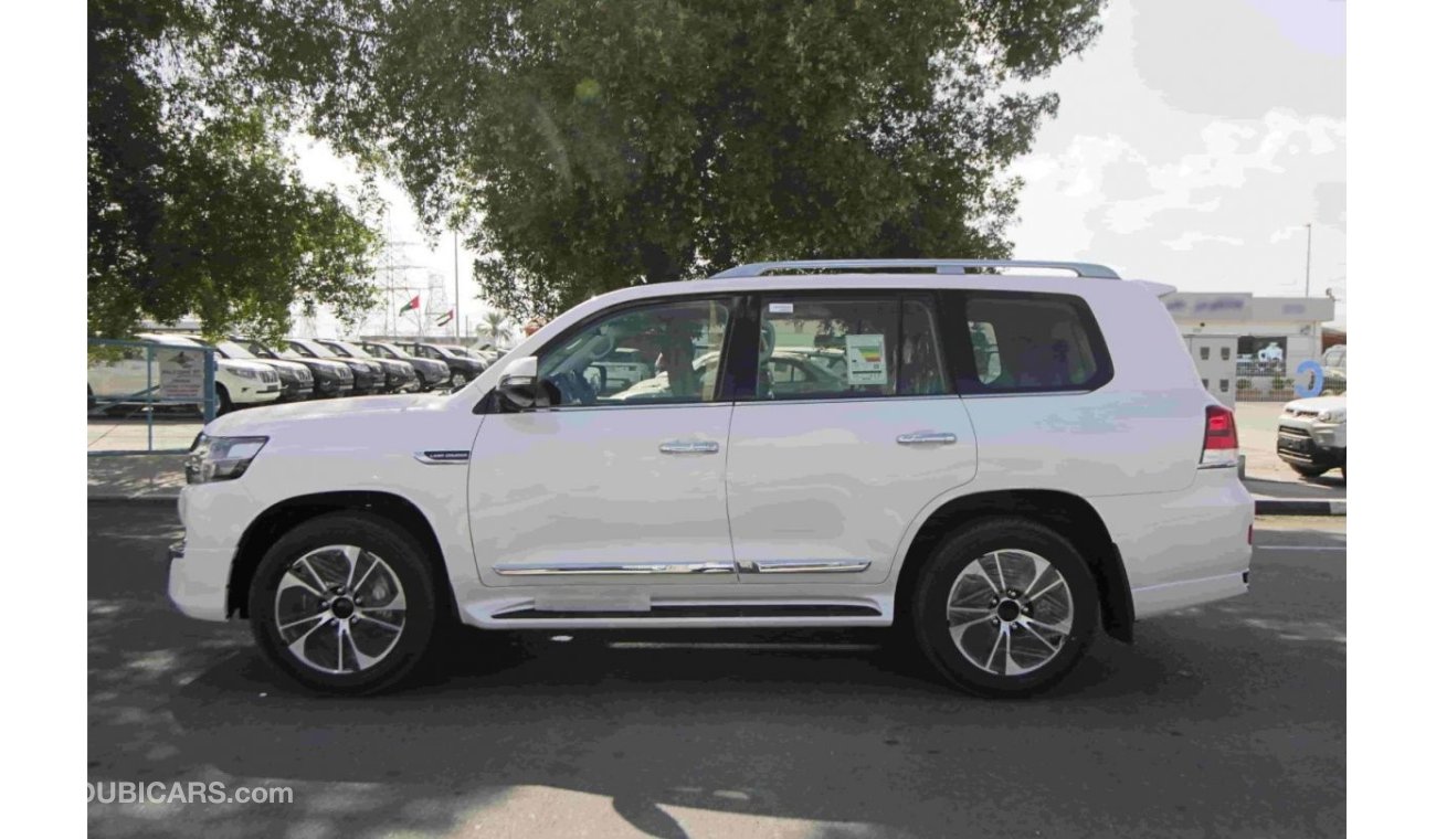 Toyota Land Cruiser 2021 Toyota Land Cruiser 4.0L GXR GT (White inside Brown) | Export Outside GCC