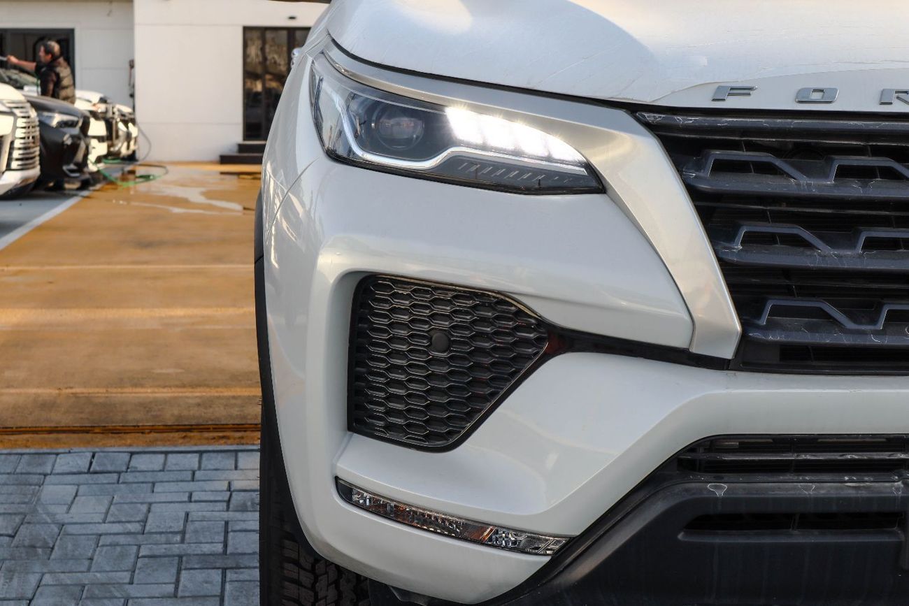 تويوتا فورتونر EXR 2.7L (160 HP)