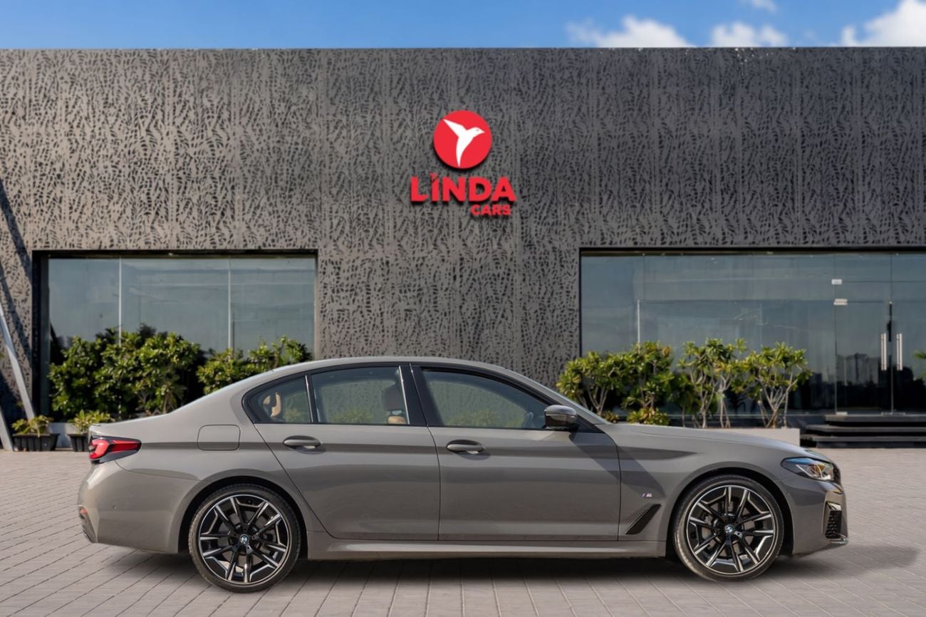 بي أم دبليو 540i BMW 540i M-Sport 2023 GCC | Agency Warranty | Service Contract