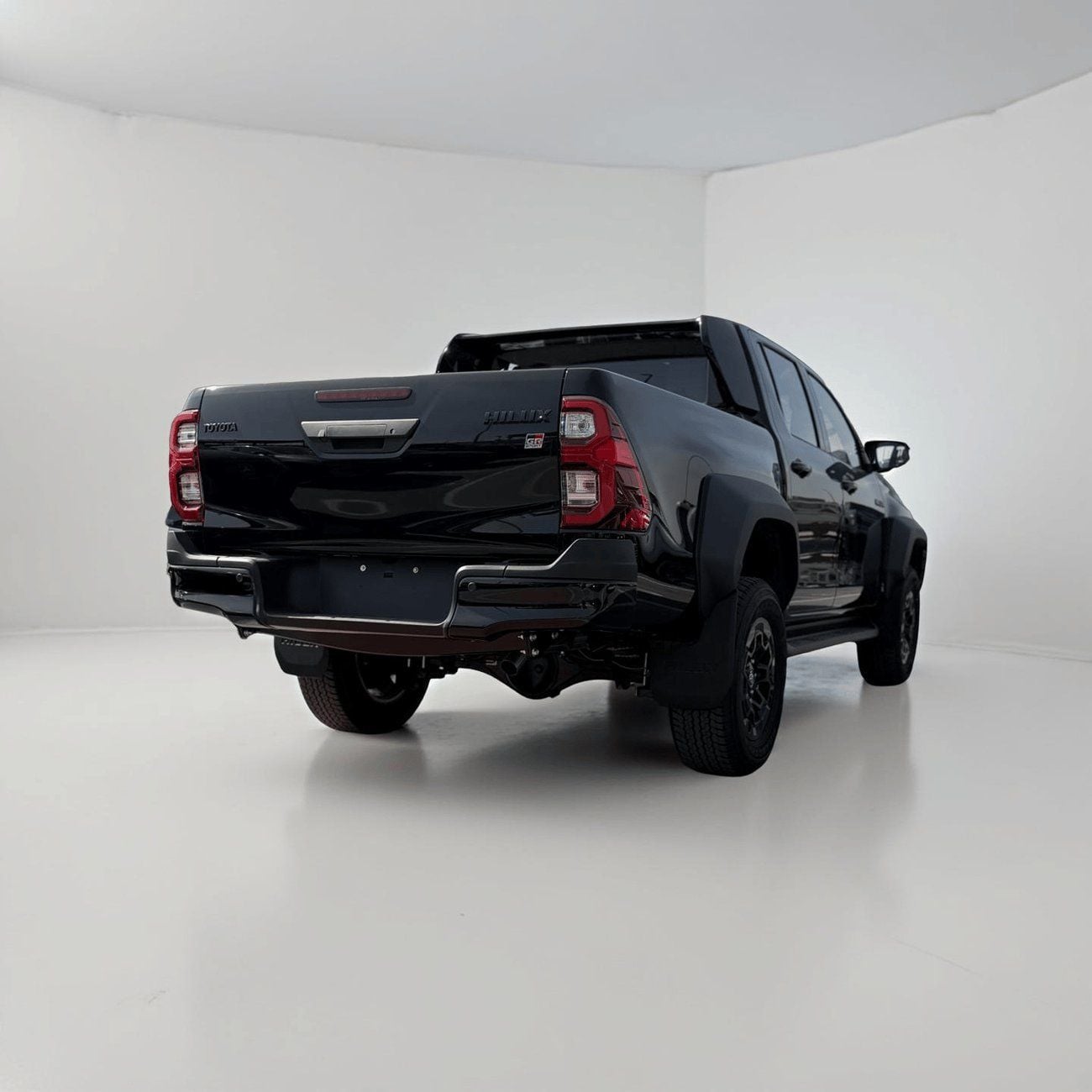 تويوتا هيلوكس GR Sport 2.8L