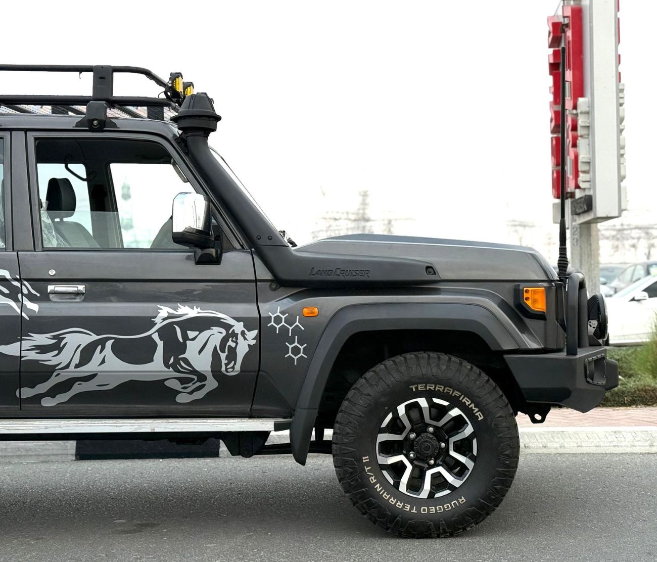 Toyota Land Cruiser Toyota landcruise pickup 2018Model Modified 2024Diesel engine 4.5 1VD colour Grey Transmission Manua