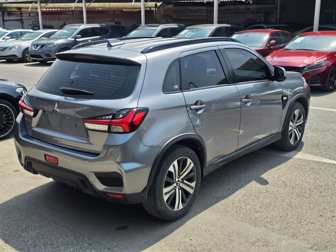 ميتسوبيشي ASX Mid 2.0L FWD