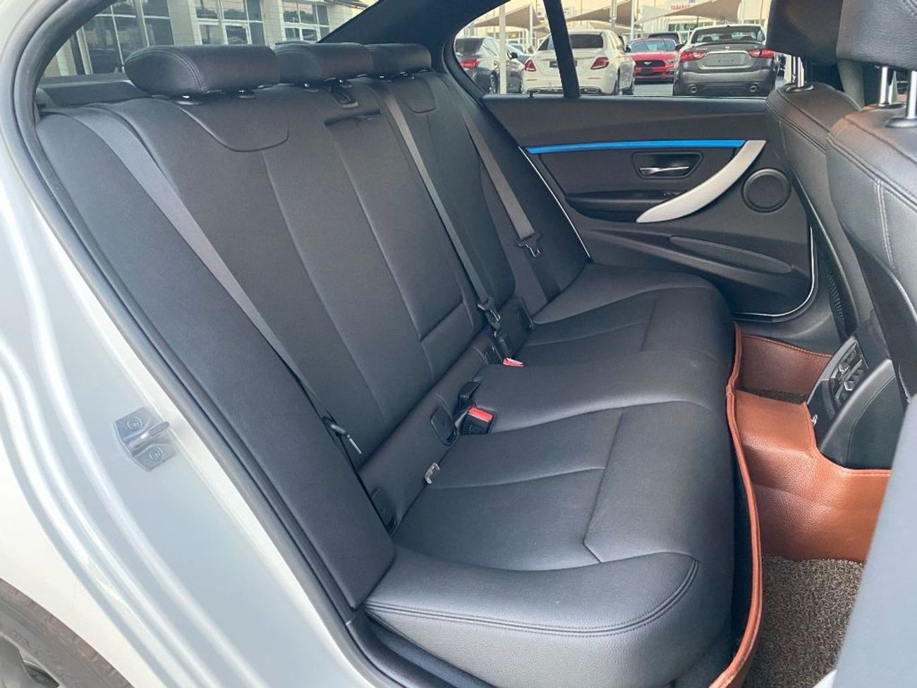 بي أم دبليو 320 BMW 320 i, Moel 2018, Good Condition