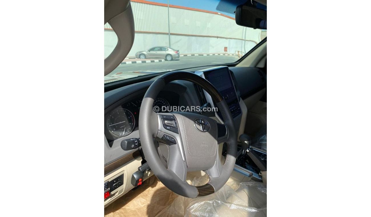 Toyota Land Cruiser ARMOURED B6 LEVEL 5.7 LTR ENGINE